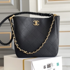 Chanel Shopping Bag